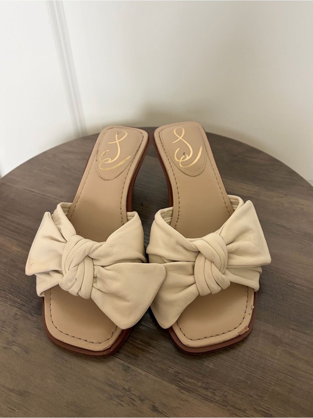 Sam Edelman Nude Bow Kitten Heel